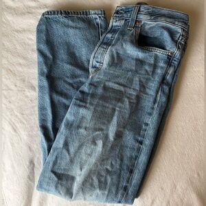 Levi ribcage straight